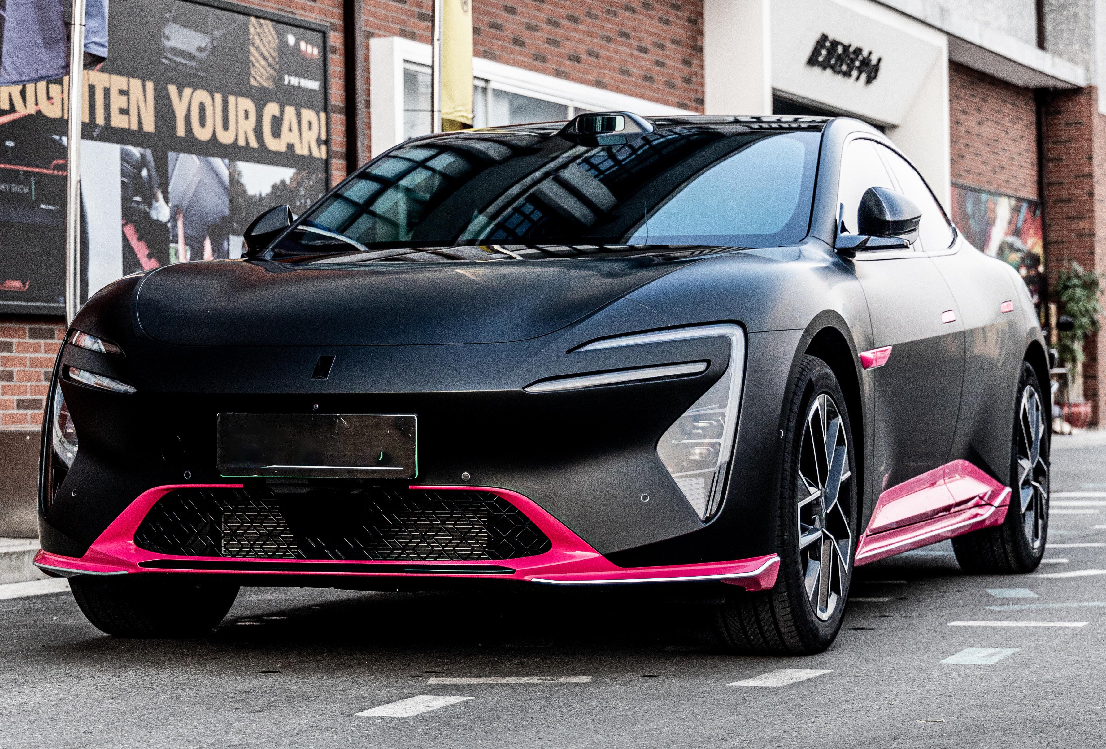 Mallcas™ Matte Sanding Black Vinyl Wrap (PET Liner)