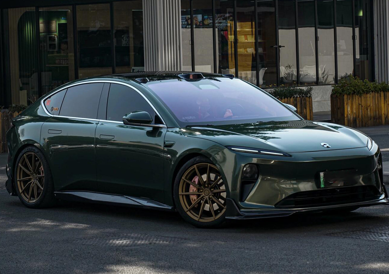 Mallcas™ Glossy Metallic Porsche Oak Green Vinyl Wrap (PET Liner)