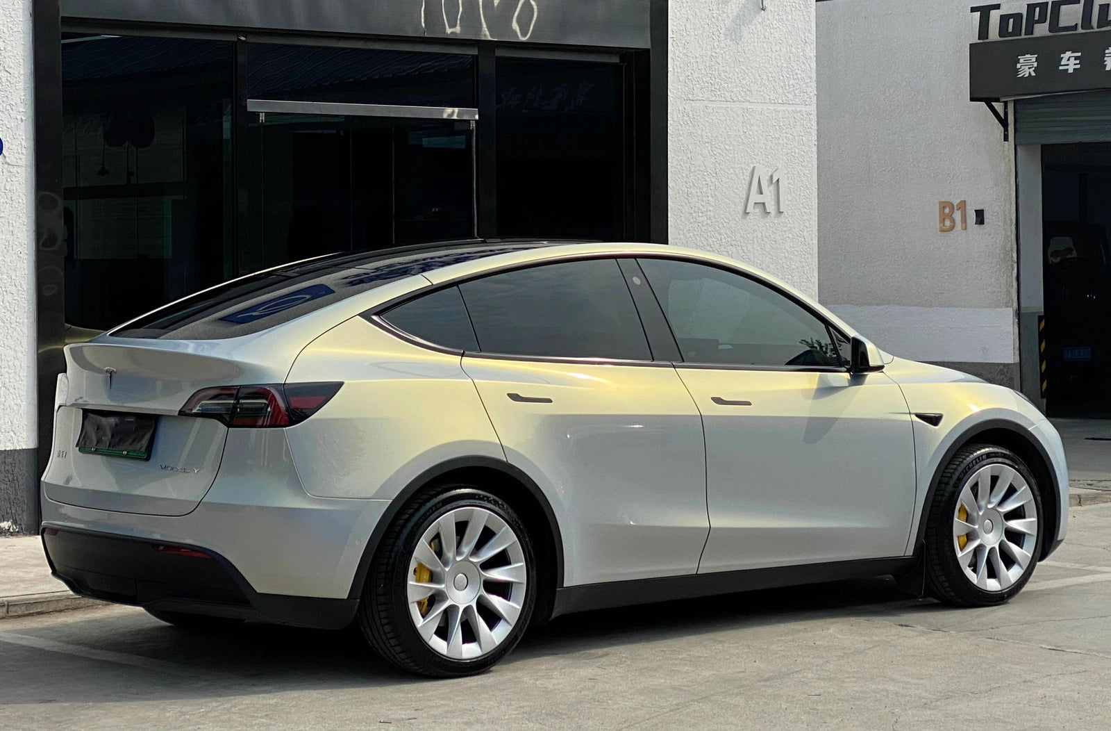 Mallcas™ Glossy Gold Blue Vinyl Wrap (PET Liner)