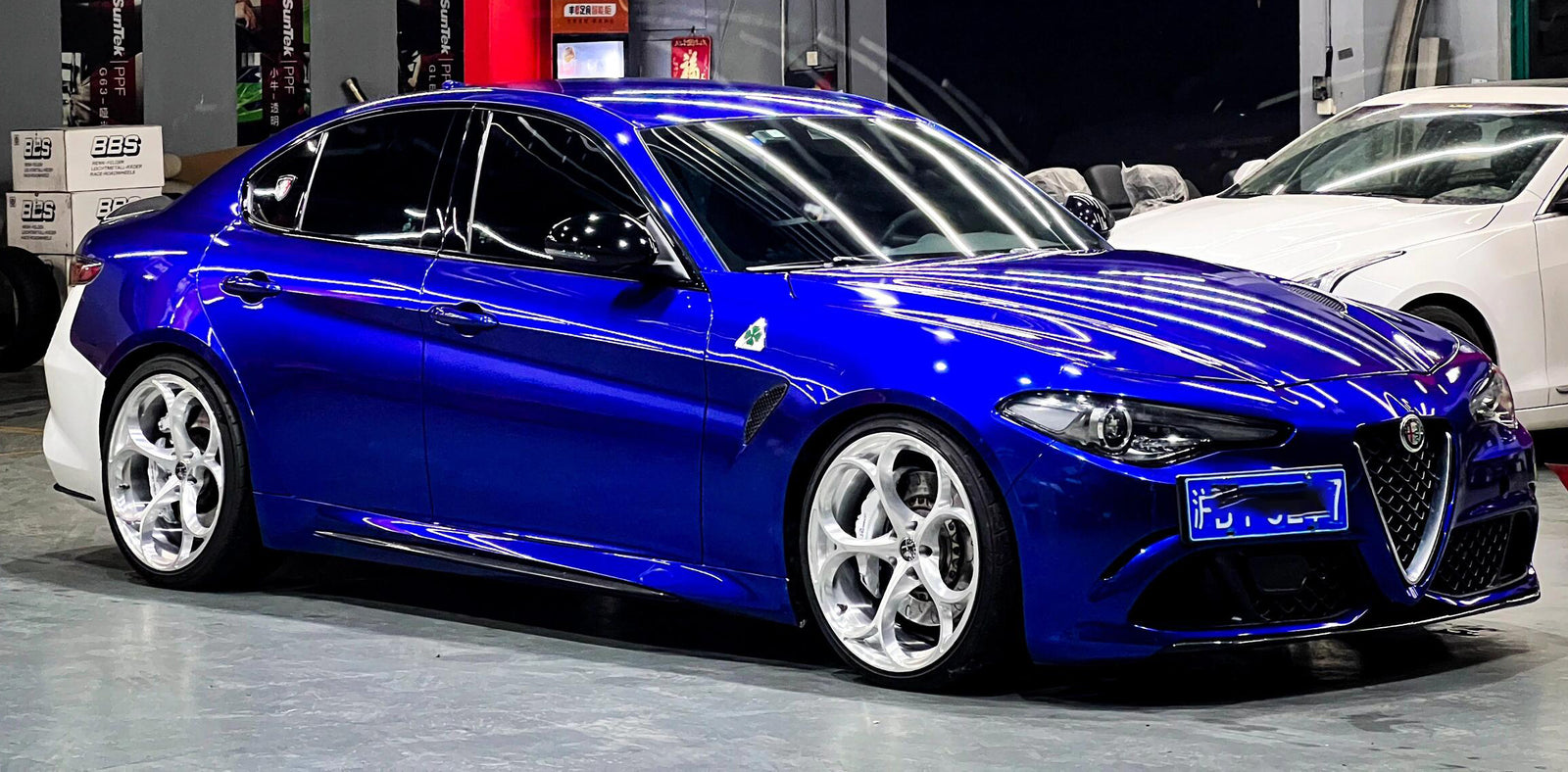 Mallcas™ TPU ColorPPF Gloss Metallic Ferrari Sapphire Blue
