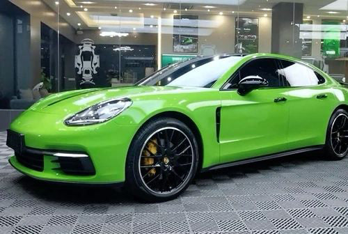 Mallcas™ Glossy Viper Green Vinyl Wrap