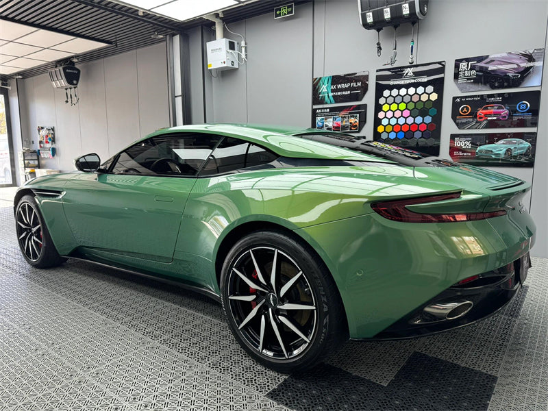 Mallcas™ TPU ColorPPF Gloss Rainbow Emerald (Aston Martin Iridescent Emerald)